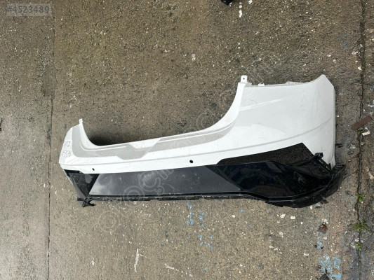 İ20 ARKA TAMPON ORJİNAL ÇIKMA