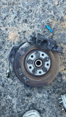 PEUGEOT 508 SAĞ ÖN TAŞIYICI KONUK OTO