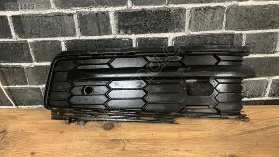 565807368 2016-2024 skoda kodiaQ sağ sis çerçevesi