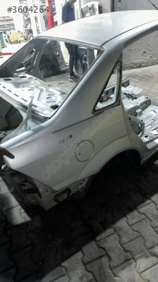 FORD FOCUS 1 SEDAN SAĞ ARKA KESME ÇAMURLUK