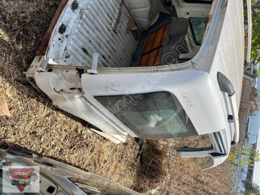 VOLKSWAGEN CADDY SAĞ ARKA ÇAMURLUK