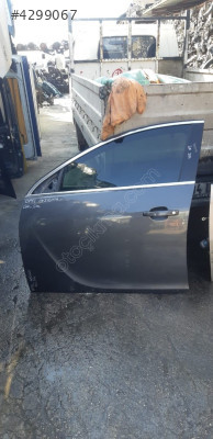 OPEL İNSİGNİA SOL ÖN KAPI ÇIKMA ORJİNAL DOLU