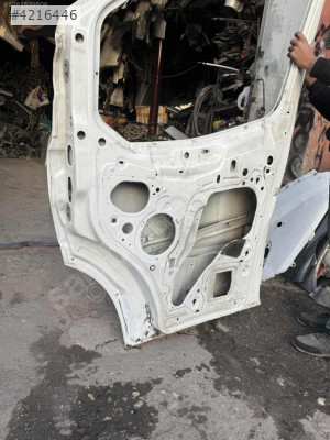 Transit sağ ön kapı