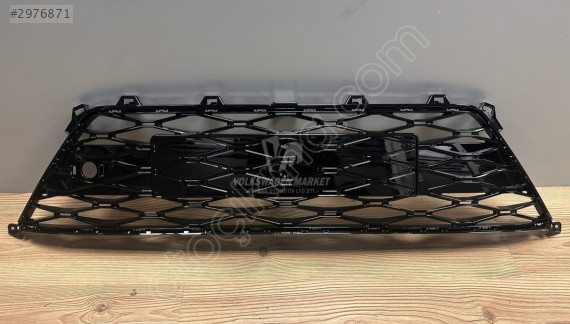 SEAT ATECA 16-24 TAMPON ORTA IZGARA (PİANO BLACK) 575853668B 041