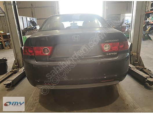 HONDA ACCORD SAĞ SOL FARLAR VE SAĞ SOL STOP LAMBALARI