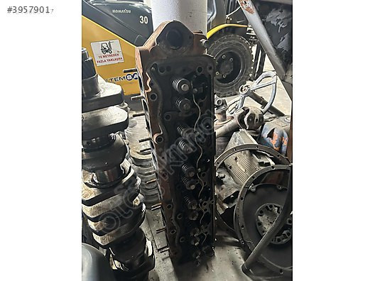 Ford FORD CARGO 2517 TEMİZ ORJİNAL SİLİNDİR KAPAĞI
