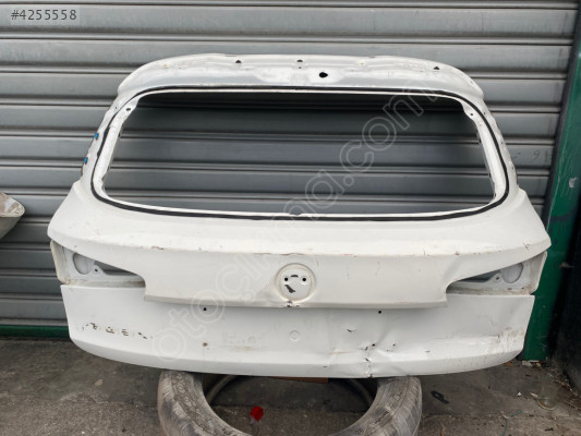 Fiat Egea hb bagaj kapağı