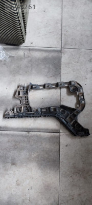 VOLKSWAGEN PASSAT B8 TAMPON BRAKETİ