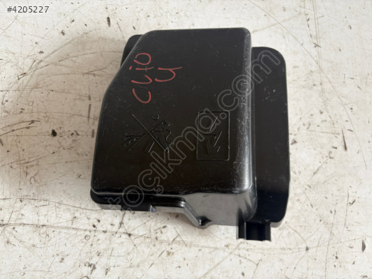 RENAULT CLİO 4 SİGORTA KUTUSU KAPAĞI