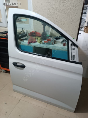 Caddy sağ ön kapı hatasız boyasız