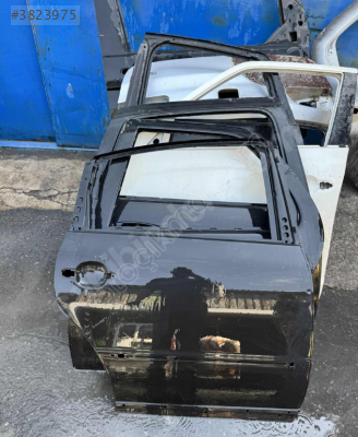 VOLKSWAGEN PASSAT 2000 MODEL SAĞ ARKA KAPI EYUPCAN OTO