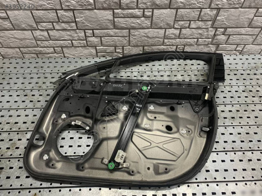 PORSCHE PANAMERA ÖN KAPI İÇİ İSKELET 97053722102 2010/2015