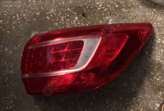 KİA SPORTAGE ORJİNAL ÇIKMA SAĞ STOP N