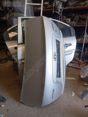 Hyundai Accent Era arka bagaj dolu hatasız