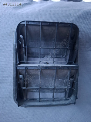 Kango 3 dacia bagaj hava izgara 8200728288