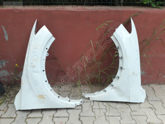 VOSWAGEN TROC SAG SOL ÖN ÇAMURLUK