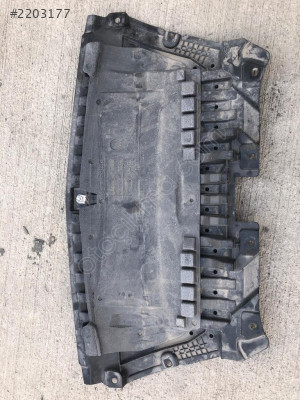 MERCEDES E SERİ W213 TAMPON ALT MUHAFAZA 2135200200