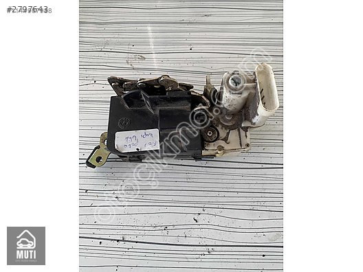 Fiat palio sağ arka kapı kilidi