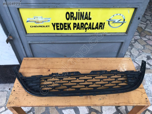 opel astra j orta ızgara sıfır muadil