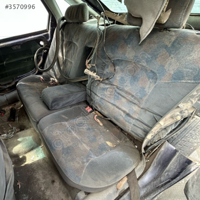 RENAULT LAGUNA 1 2.0 BENZİNLİ 1996-2000 ARKA KOLTUK