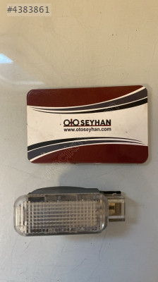 3B0947415B volkswagen golf 4 bagaj aydınlatma lambası