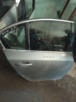 BMW E60 SAĞ ARKA KAPI GÜÇMANLAR OTO