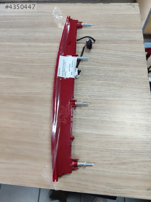 BAGAJ REFLEKTÖRÜ TİGGO 8 PRO 22-24 / OMADA 5 22-24 (ÜST KIRMIZI)