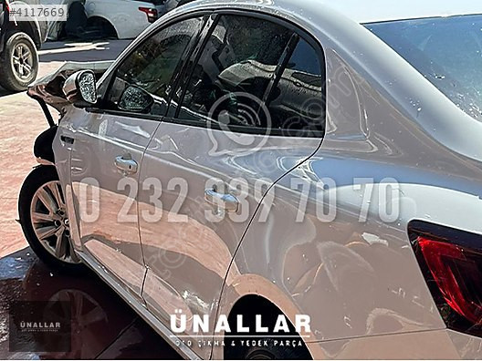 RENAULT MEGANE 4 SAĞ ÖN-ARKA KAPI | ÜNALLAR OTO ÇIKMA |