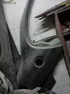 Renault megan 1 sağ arka çamurluk