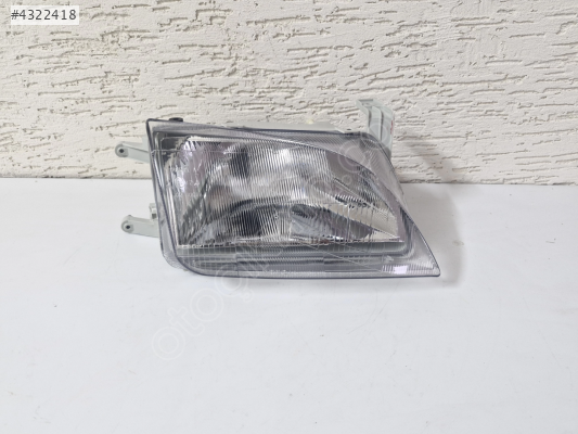 SUZUKİ SWİFT SAĞ ÖN FAR MACAR TİP SIFIR 1996-2003