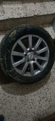 Jeep Grand Cherokee wh çıkma jant lastik takımı
