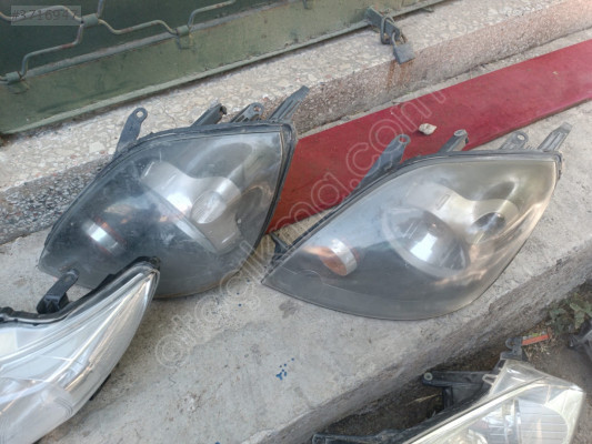Ford Fiesta patlak göz sol far
