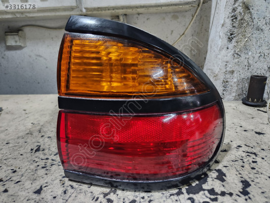 RENAULT LAGUNA ORJİNAL ÇIKMA SAĞ ARKA STOP KOMPLE