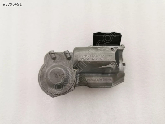 Mercedes Direksiyon Kilidi / 9064620130