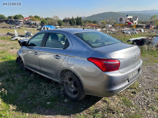 PEJO 301 DOLU SÖKME SOL ARKA KAPI