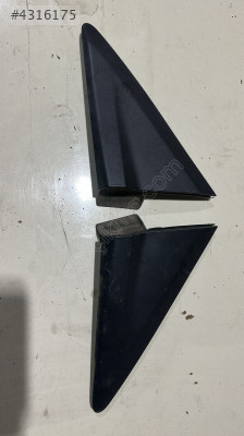 2015 FORD COURİER 1.5 DİZEL AYNA ÜÇGENLERİ ADET