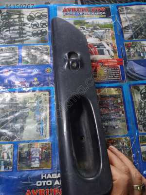 Laguna bir sağ ön cam düğmesi ve plastiği