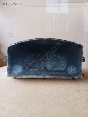 Mazda 626 gösterge paneli