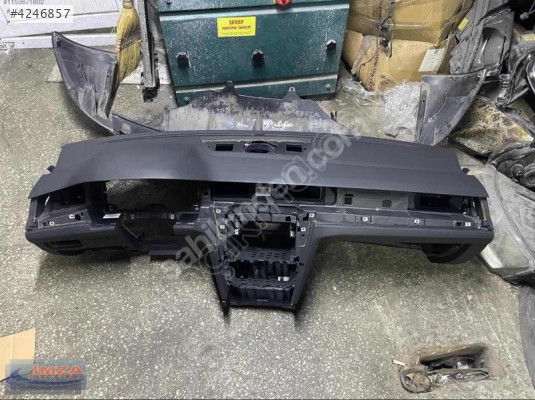 VW PASSAT B8 TORPİDO ORİJİNAL SIFIR