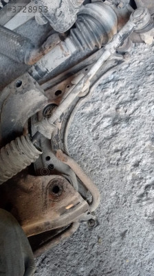 2001 Polo sağ ön salıncak çıkma