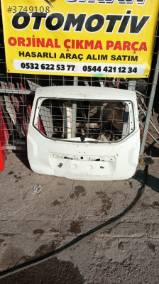 Dacia Duster arka bagaj kapağı x