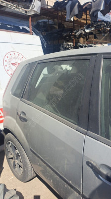 2002 2008 Ford Fiesta sag arka cikma orjinal kapi