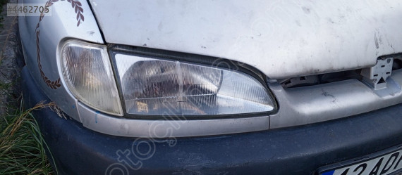 Peugeot partner sağ ön far