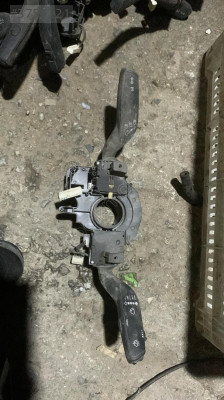 audi a4-a5 sinyal silecek kolu 4g8953502t