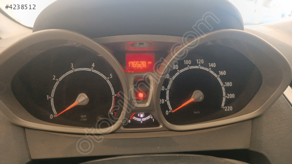 Fiesta 1.4 benzinli motor