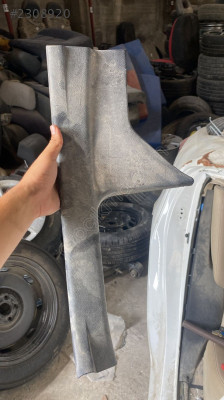 67917-02330 toyota corolla 2018 arka sağ kapı eşiği