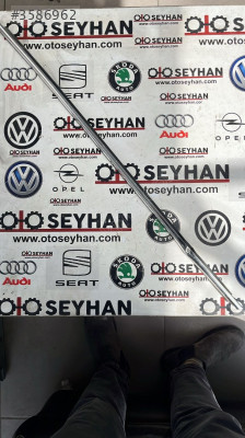 3G0837475D vw Passat b8.5 b8 sol ön kapı dış cam sıyırıcı fitil
