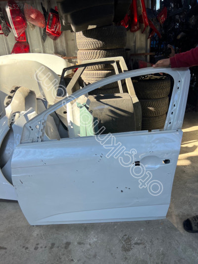 Renault megan 4 çıkma ön sol kapı