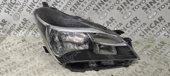 TOYOTA YARİS 2015 2016 2017 2018 SAĞ ÖN FAR ÇIKMA ORJİNAL