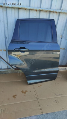 FORD KUGA SAĞ ARKA KAPI